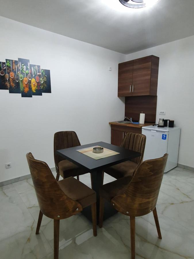Apartmani Parice Нови пазар Екстериор снимка