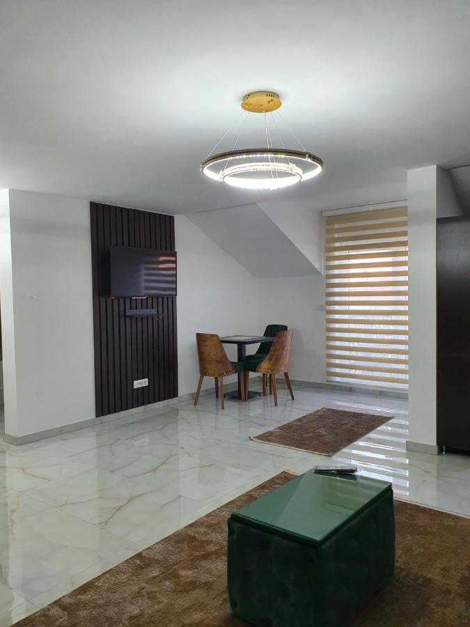 Apartmani Parice Нови пазар Екстериор снимка